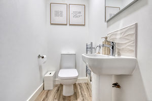 WC- click for photo gallery